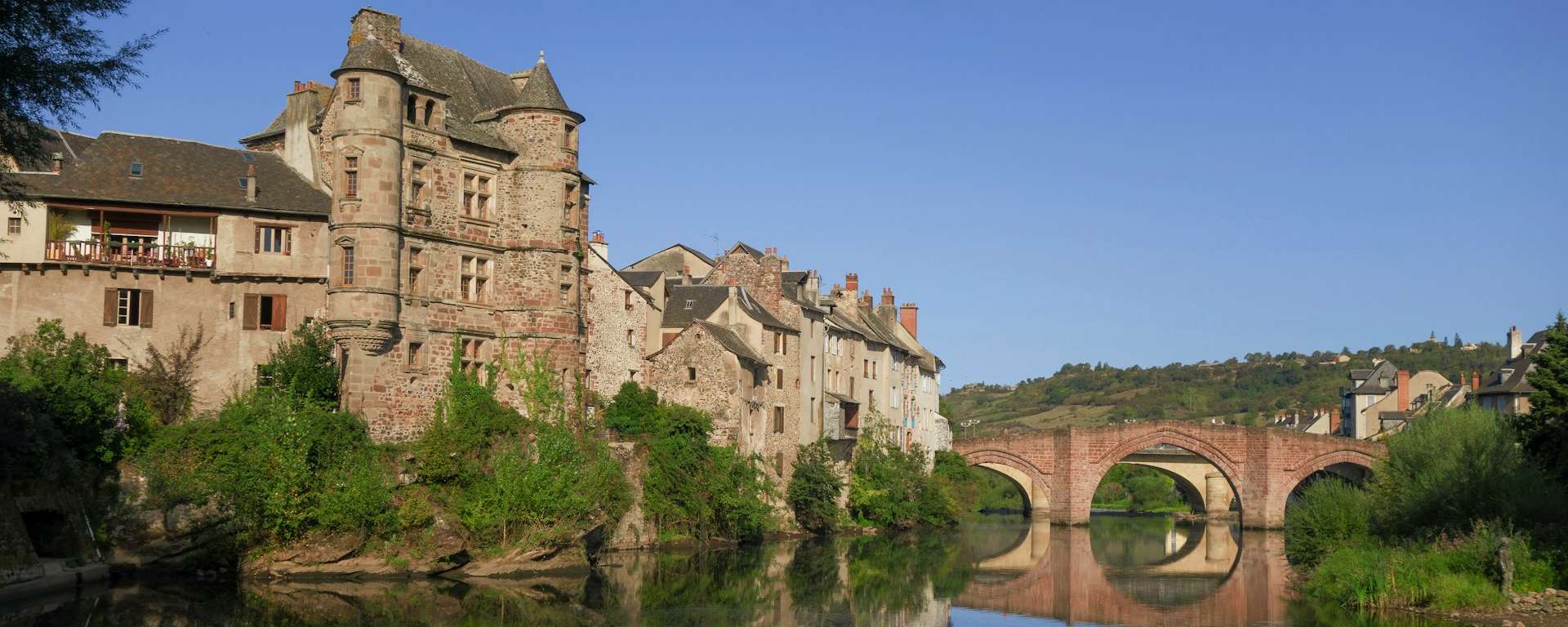 villes et villages en Aveyron (Espalion, Occitanie)