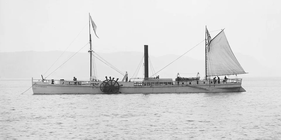 Navire Clermont, 1er ferry à vapeur
