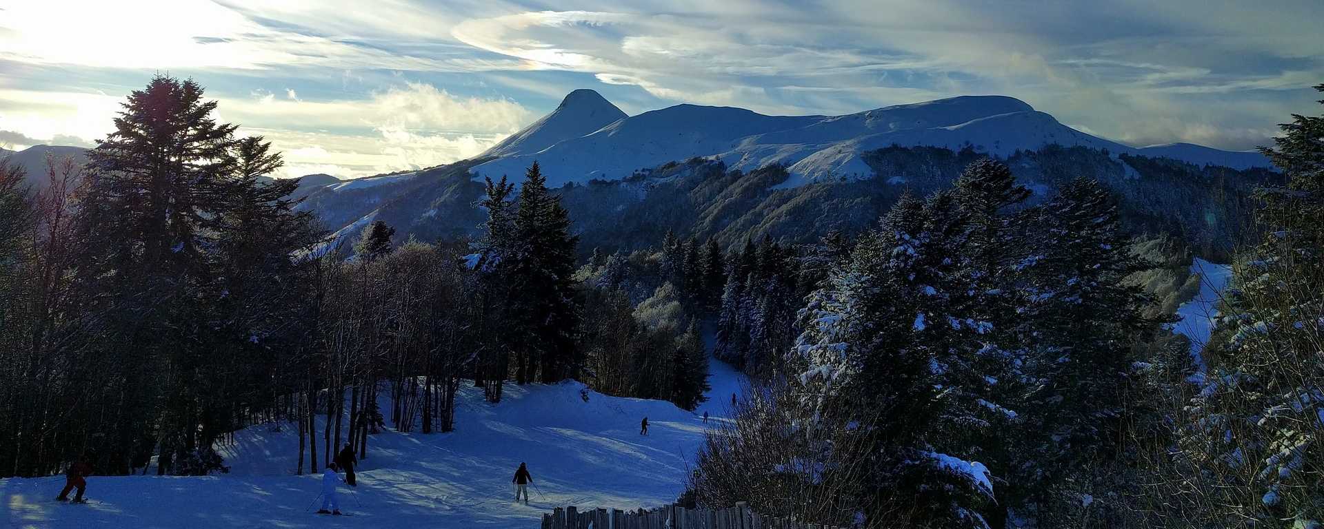 Stations de ski dans le Massif Central
