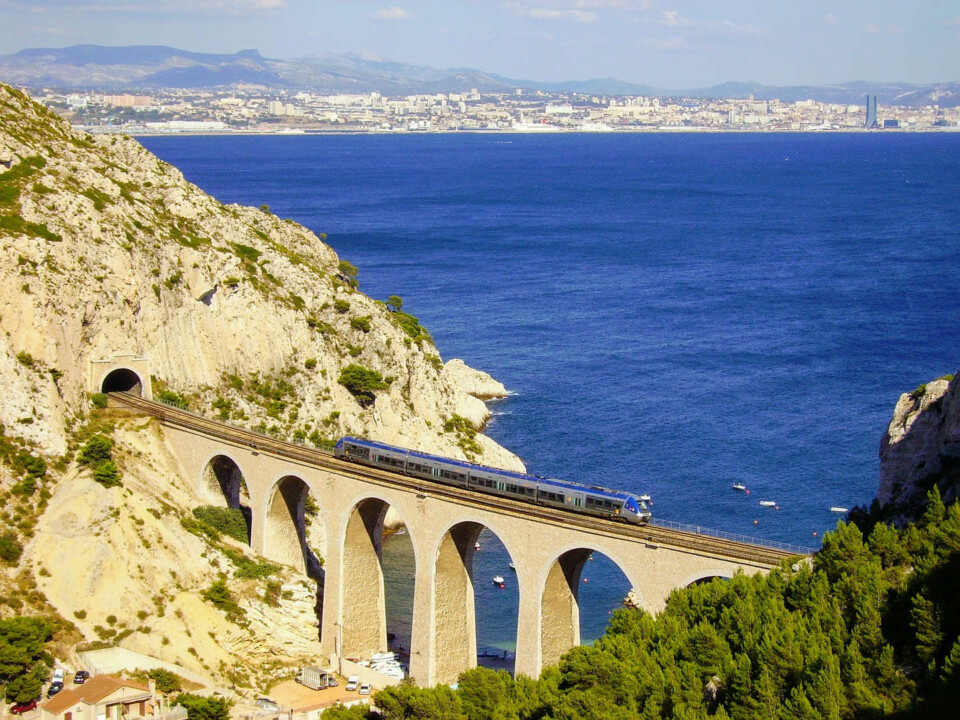 Train de la côté bleue et Marseille
